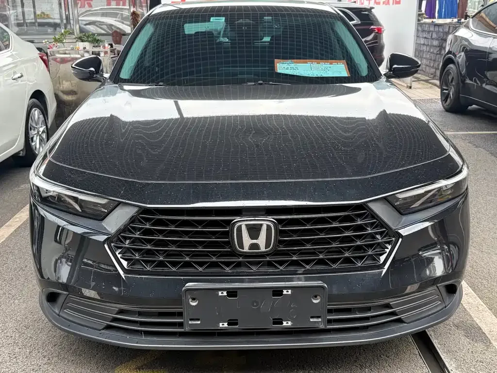 Honda Accord — фото 6