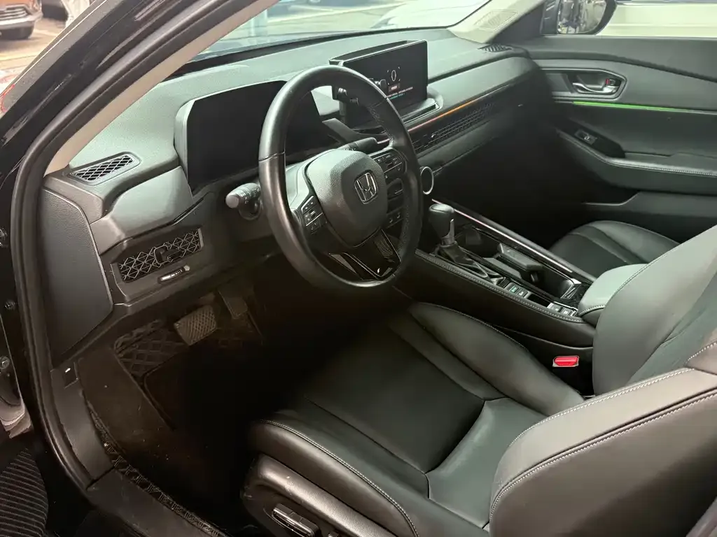 Honda Accord — фото 5