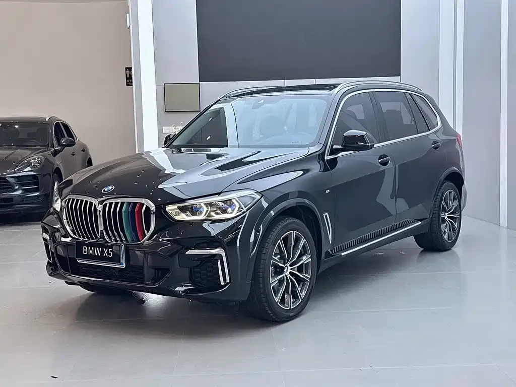 BMW X5 — фото 1