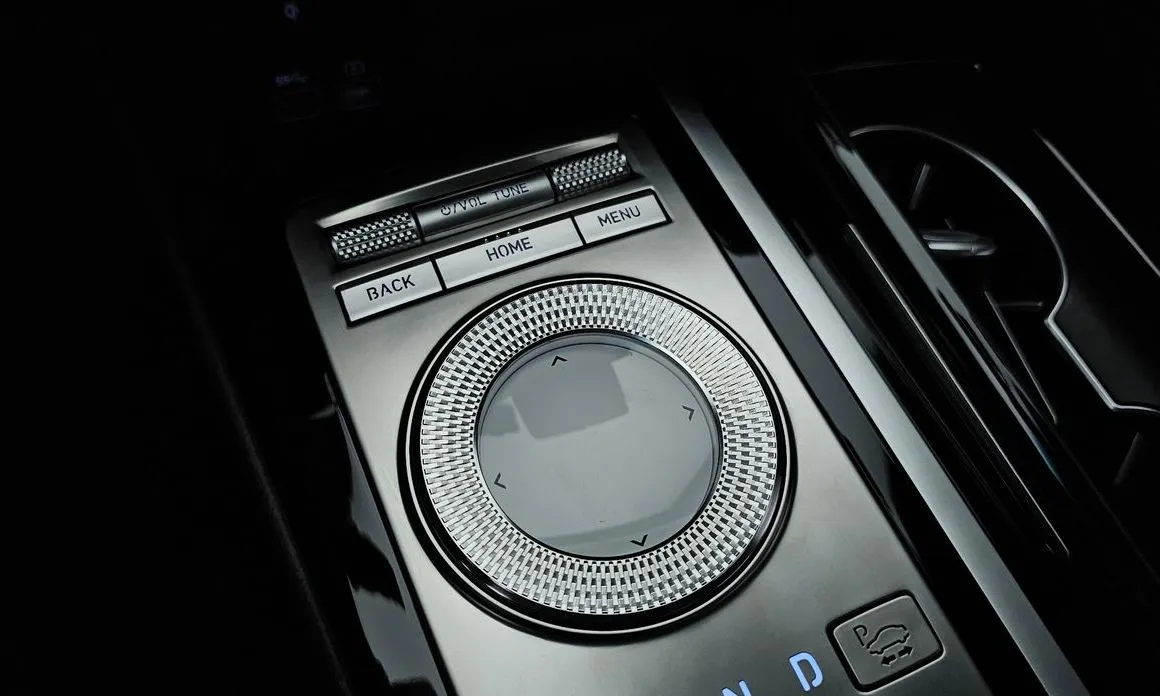 Genesis G80 — фото 10