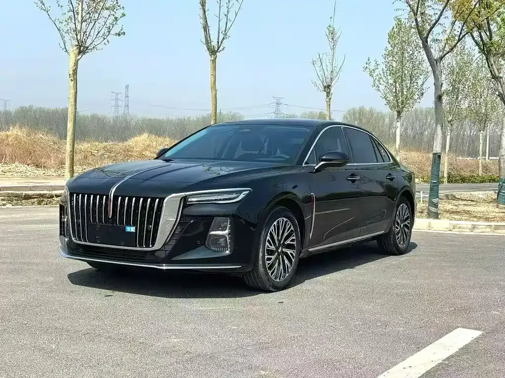 Hongqi H5 — фото 1