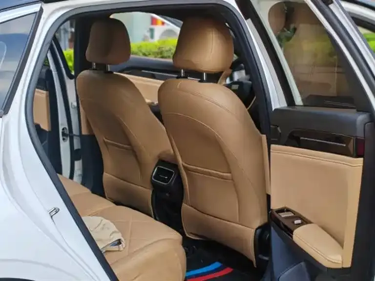 Geely Galaxy L6 — фото 7