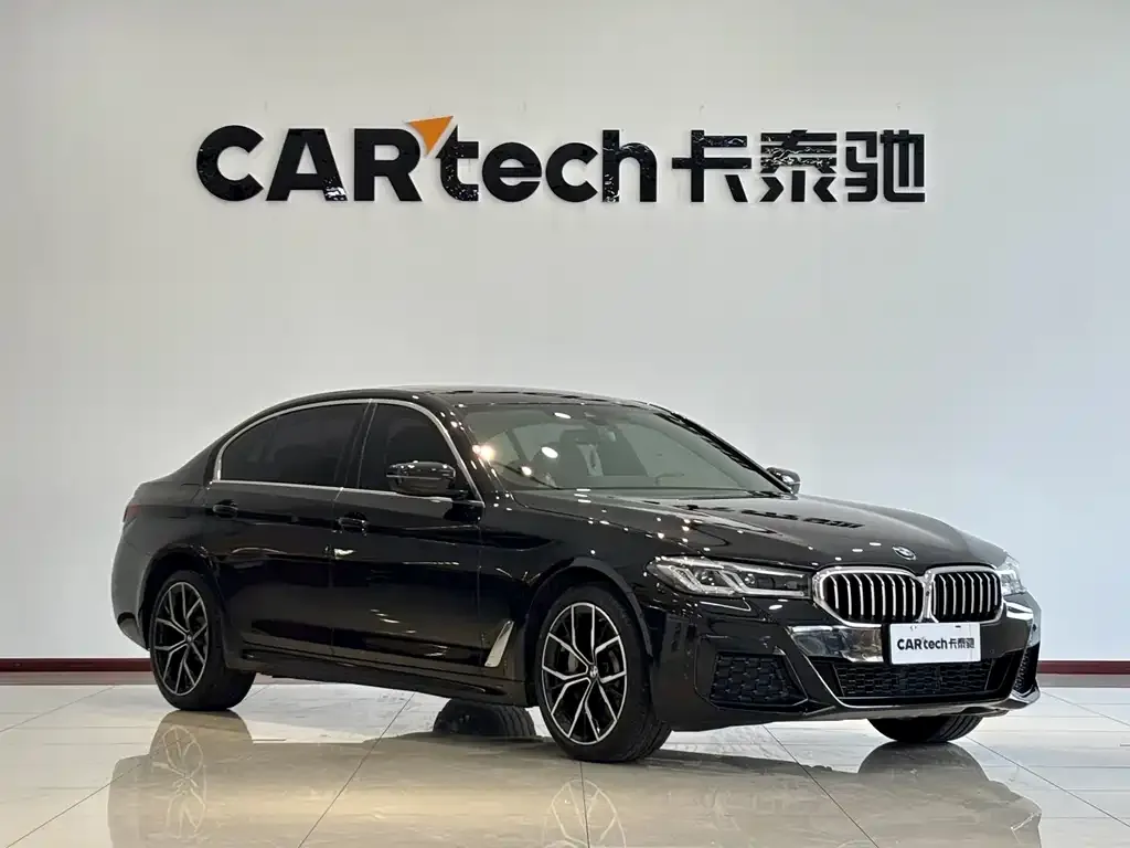 BMW 5 Series — фото 2