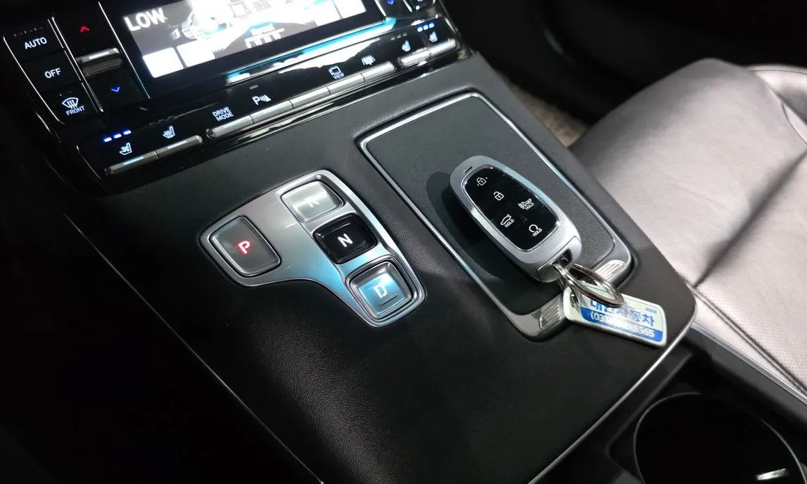 Hyundai Grandeur — фото 10