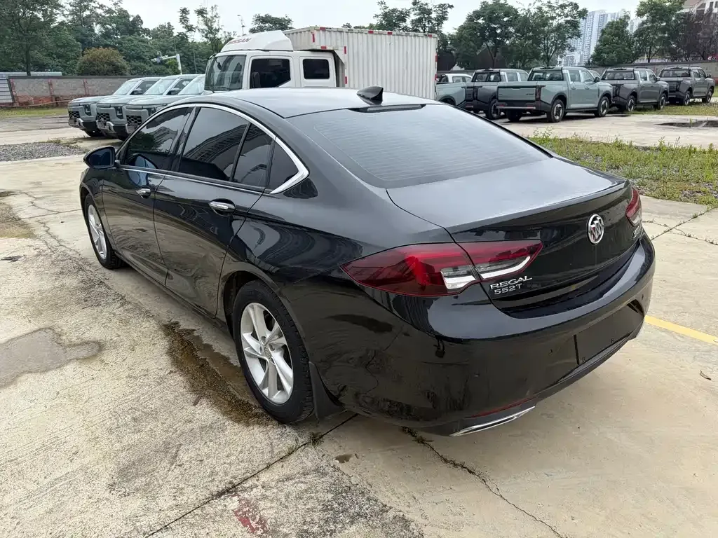 Buick Regal — фото 7