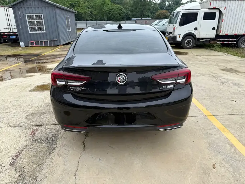 Buick Regal — фото 3