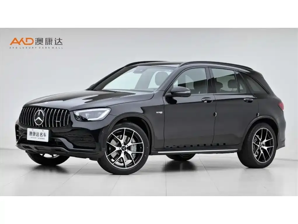 Mercedes-Benz GLC AMG — фото 1