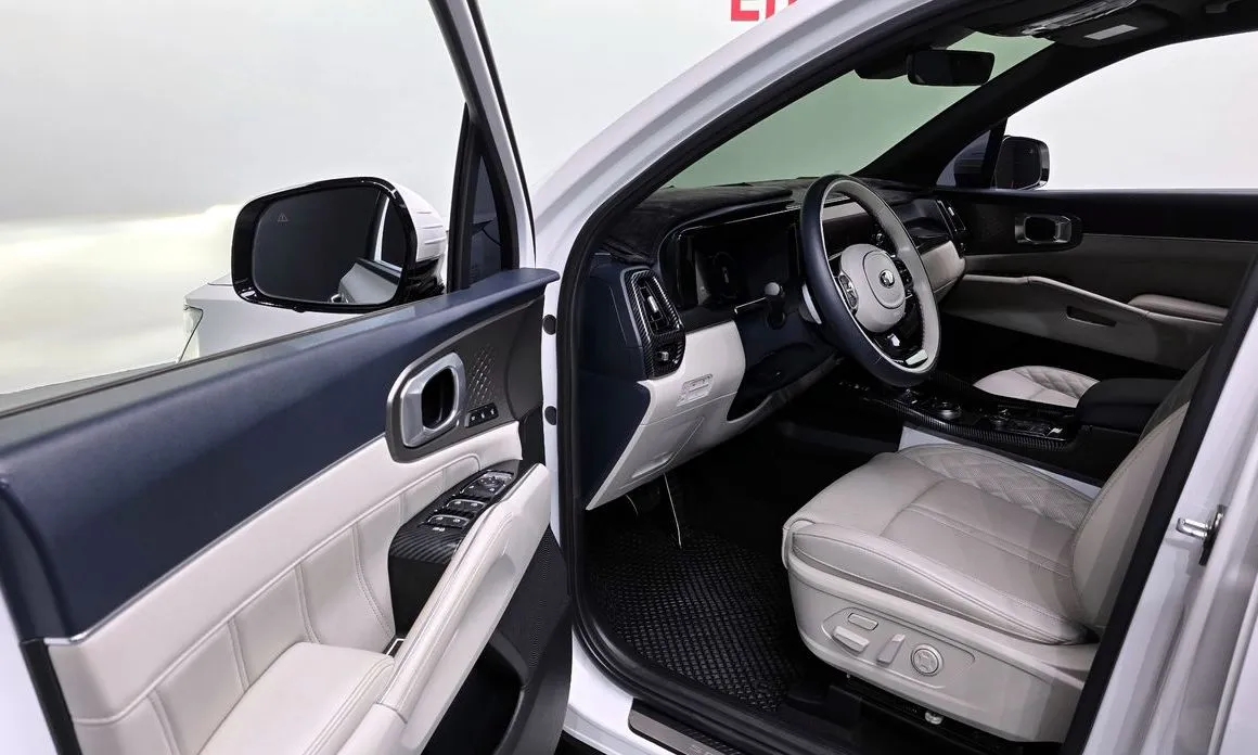 Kia Sorento — фото 9