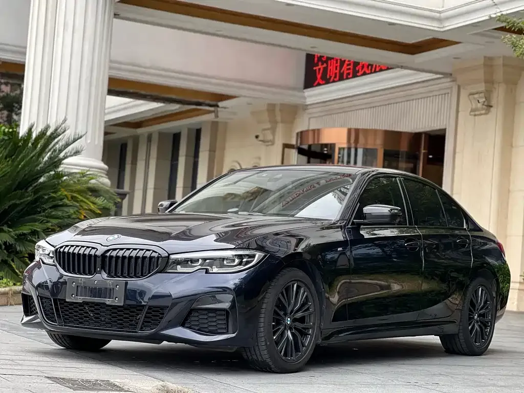 BMW 3 Series — фото 1