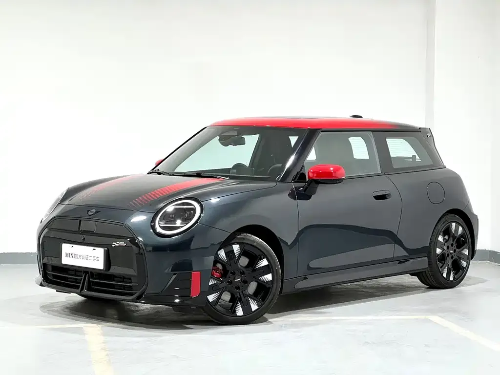 MINI JCW Electric — фото 5