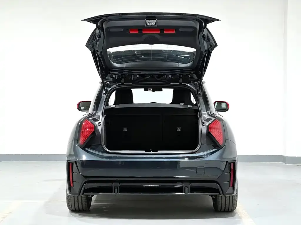 MINI JCW Electric — фото 4