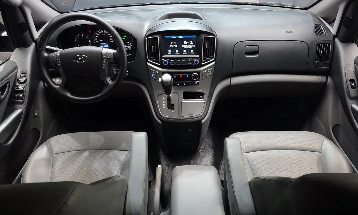 Hyundai Starex — фото 4