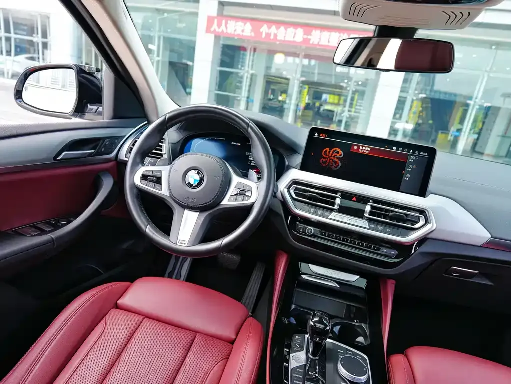 BMW X4 — фото 4
