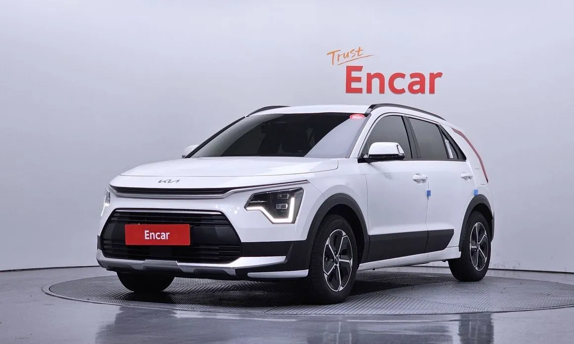 Kia Niro — фото 1