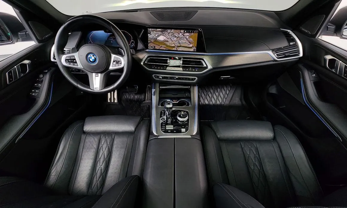 BMW X5 — фото 10