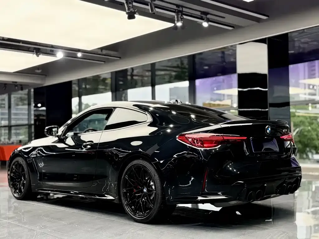 BMW M4 — фото 3