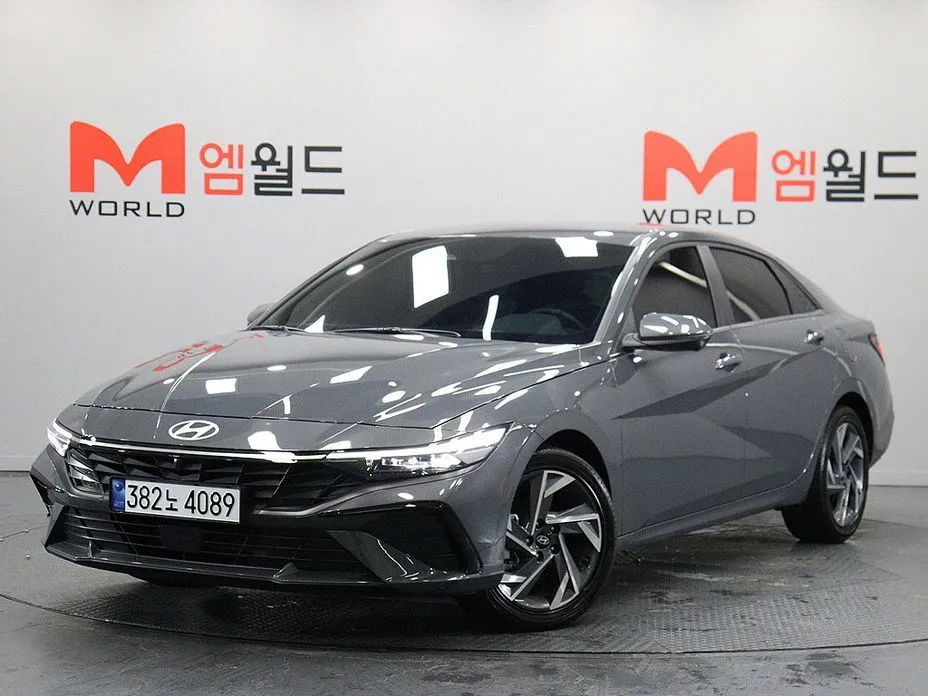 Hyundai AVANTE — фото 1