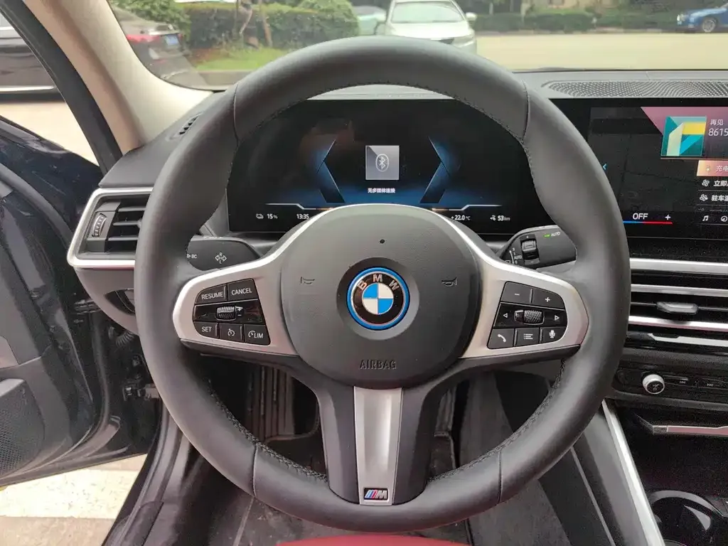 BMW i3 — фото 5
