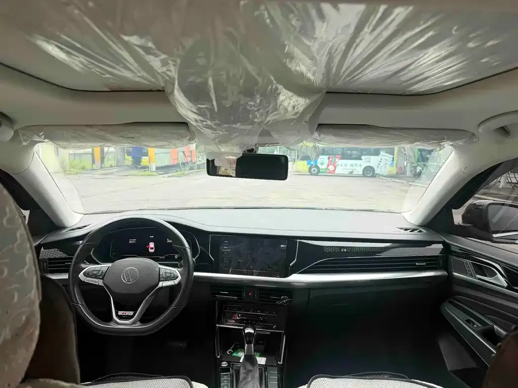 Volkswagen Passat — фото 2