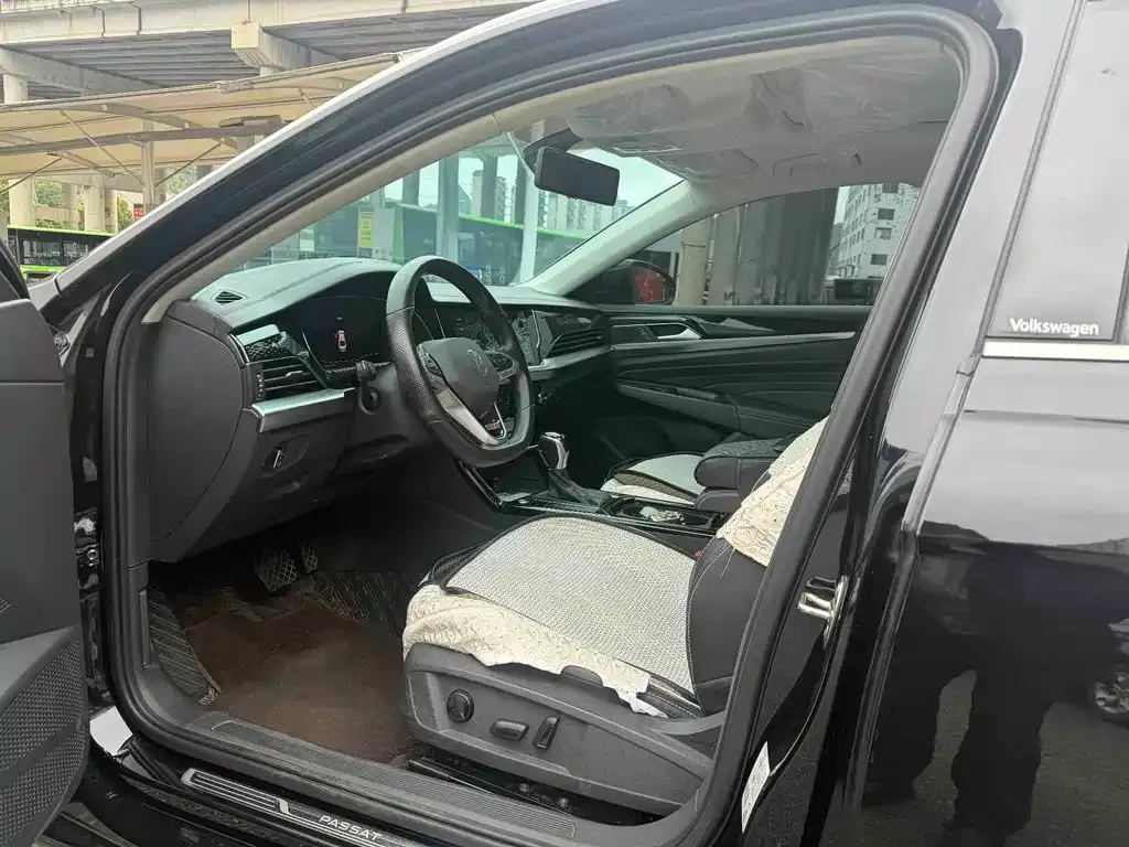 Volkswagen Passat — фото 5