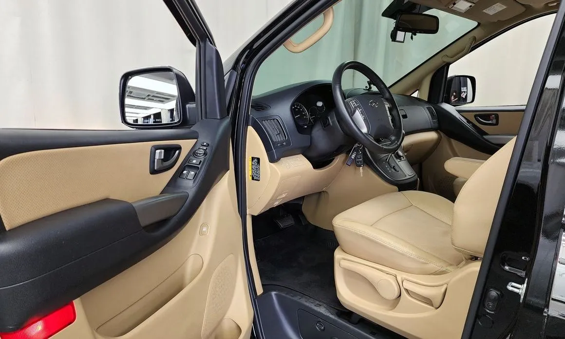 Hyundai Starex — фото 10