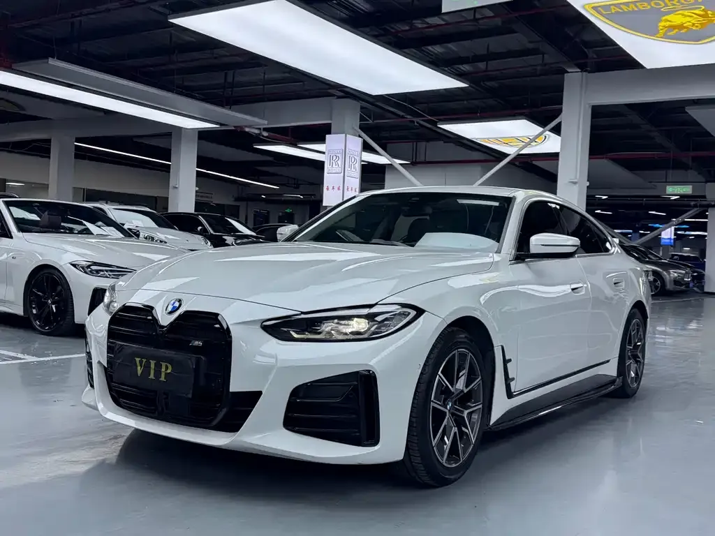 BMW 4 Series — фото 1