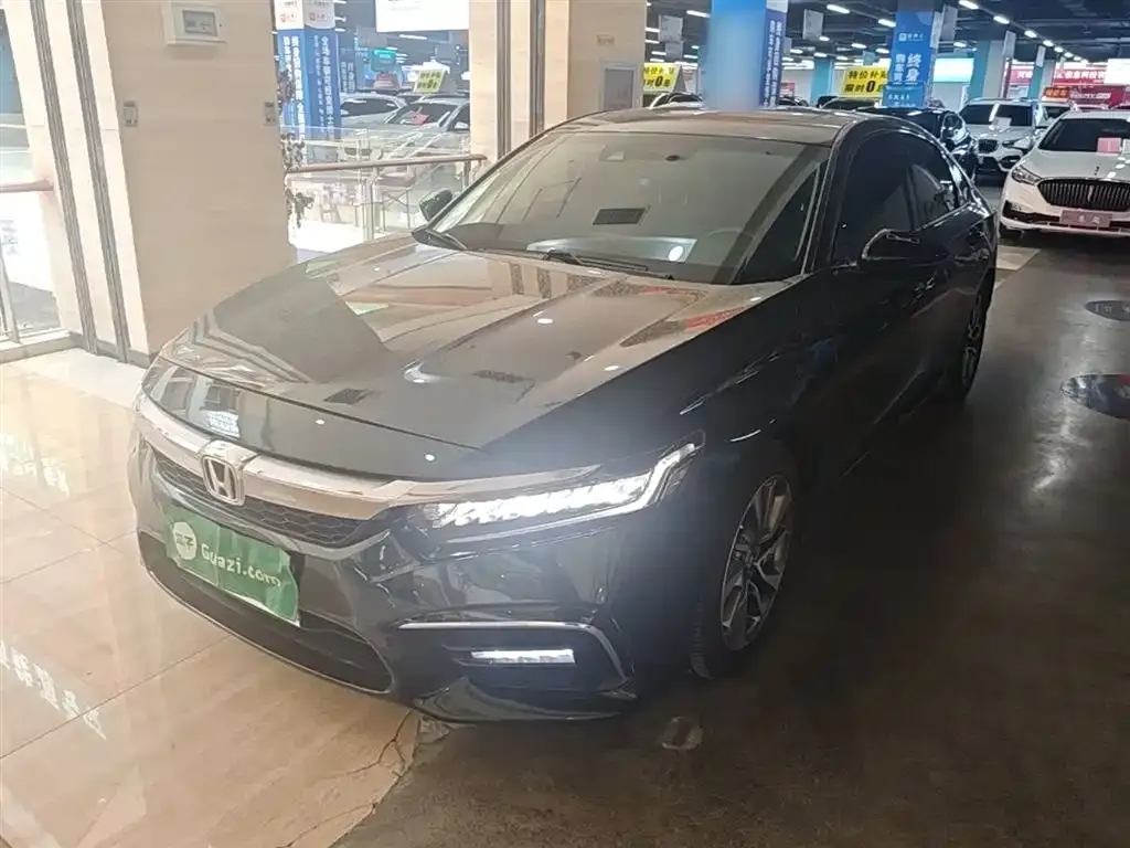 Honda Inspire — фото 1