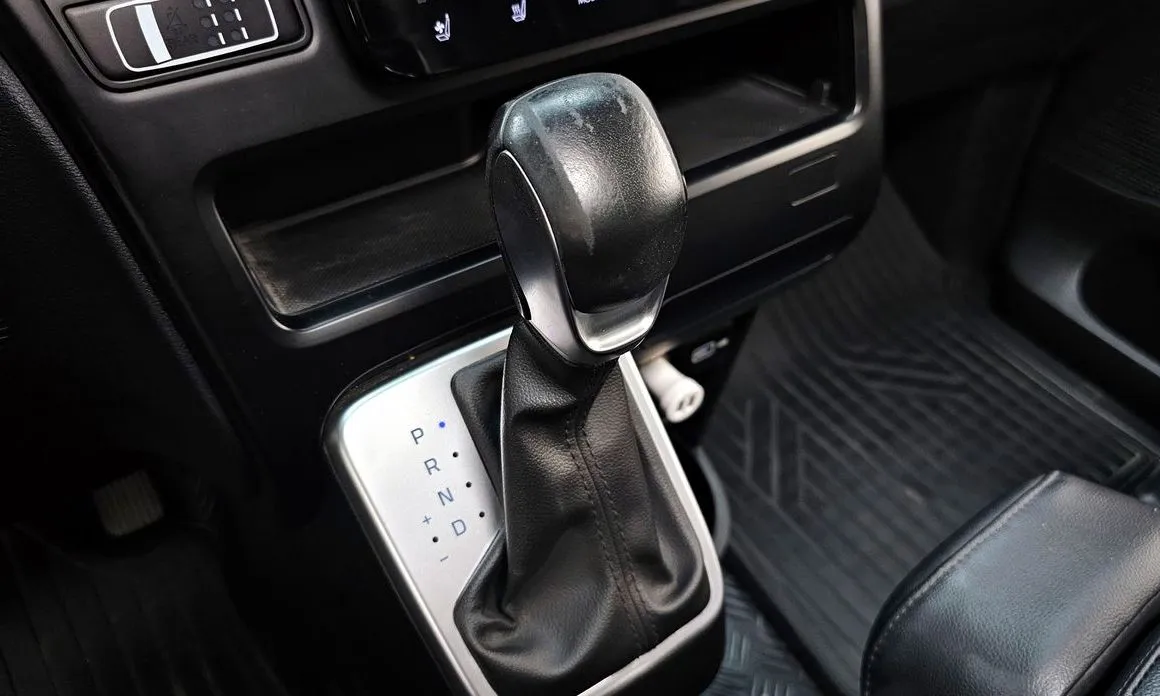 Hyundai Staria — фото 4