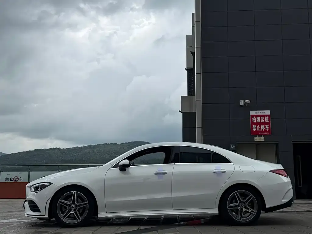 Mercedes-Benz CLA (Import) — фото 2