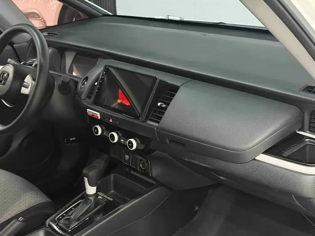 Honda Fit — фото 6