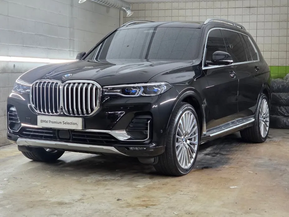 BMW X7 — фото 1