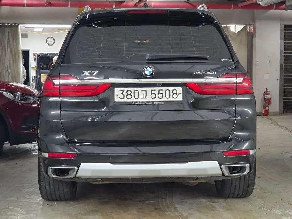 BMW X7 — фото 3