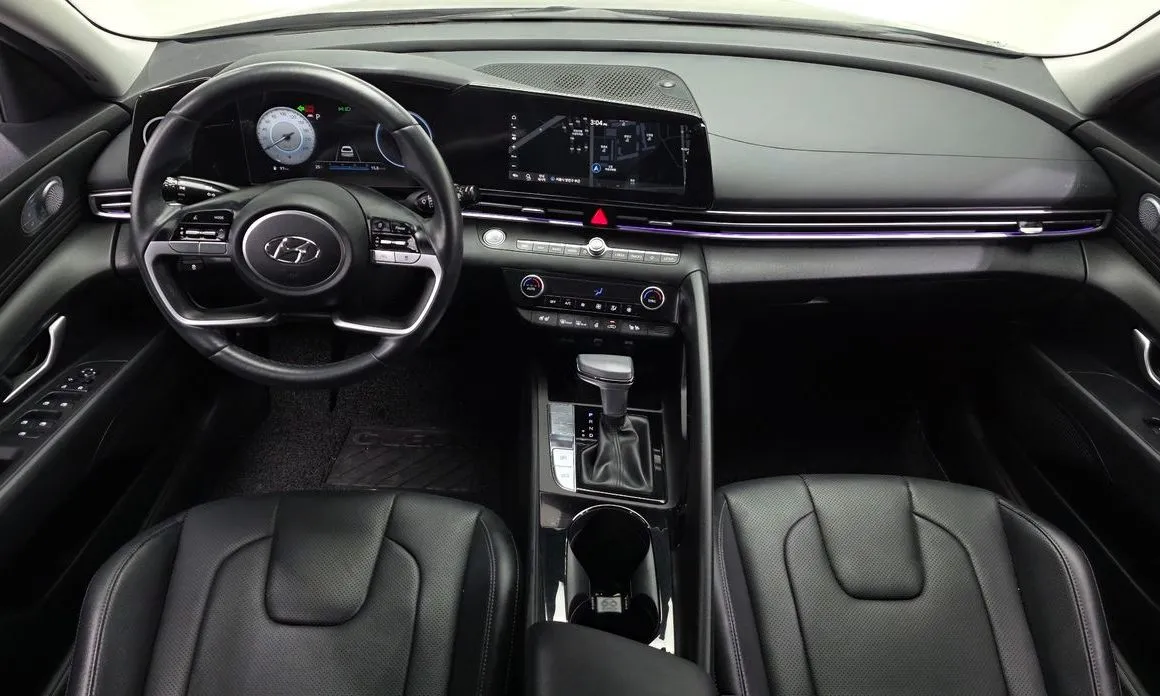 Hyundai AVANTE — фото 9