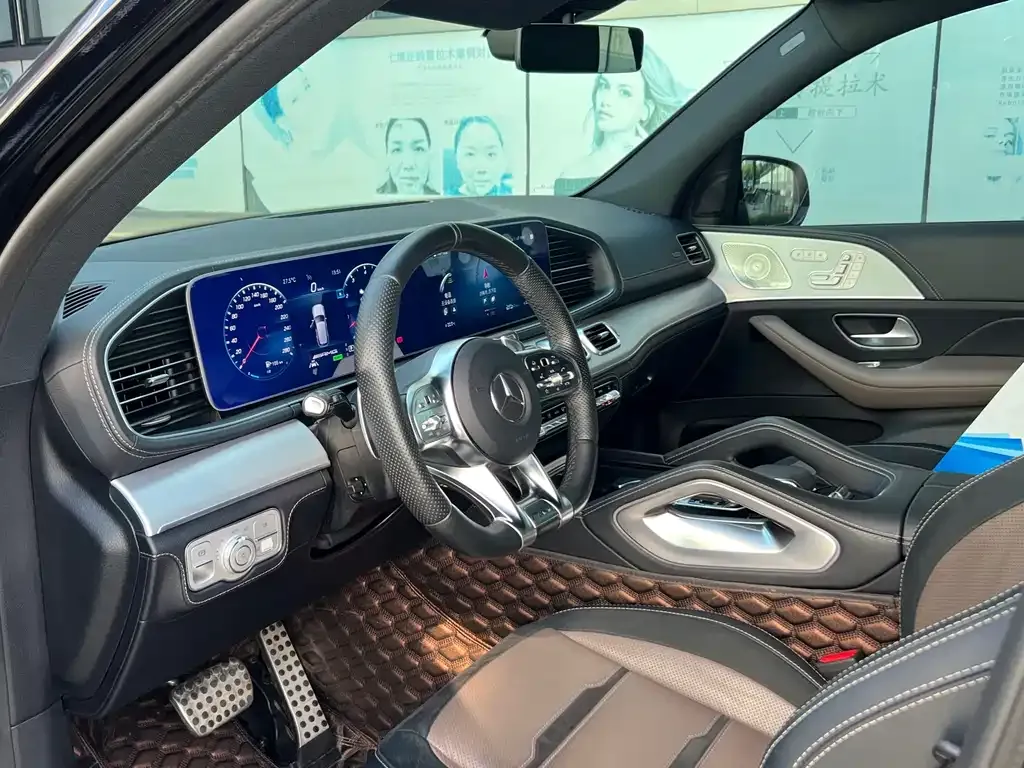 Mercedes-Benz GLE AMG — фото 9