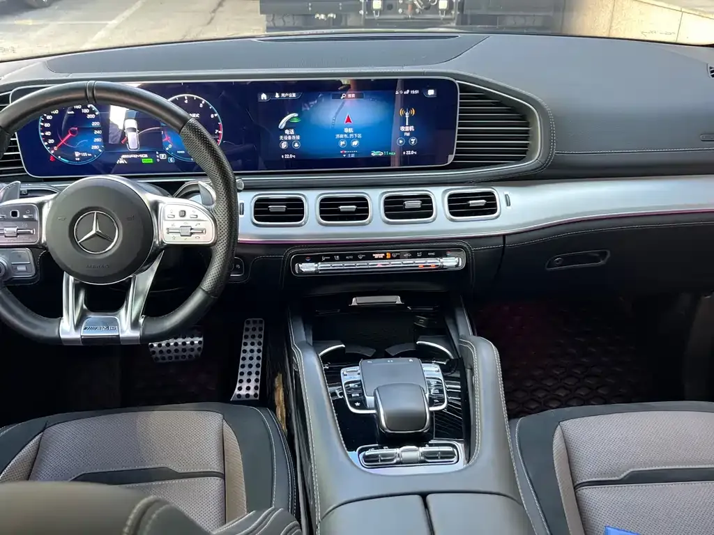 Mercedes-Benz GLE AMG — фото 7