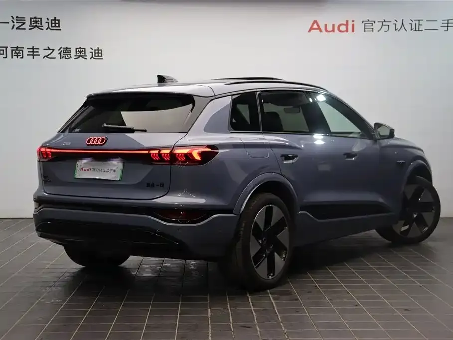 Audi Q6L e-tron — фото 4