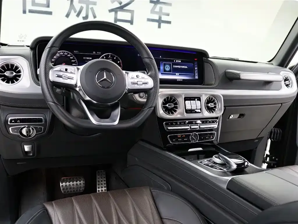 Mercedes-Benz G-Class — фото 10