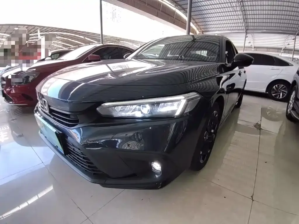 Honda Civic — фото 10