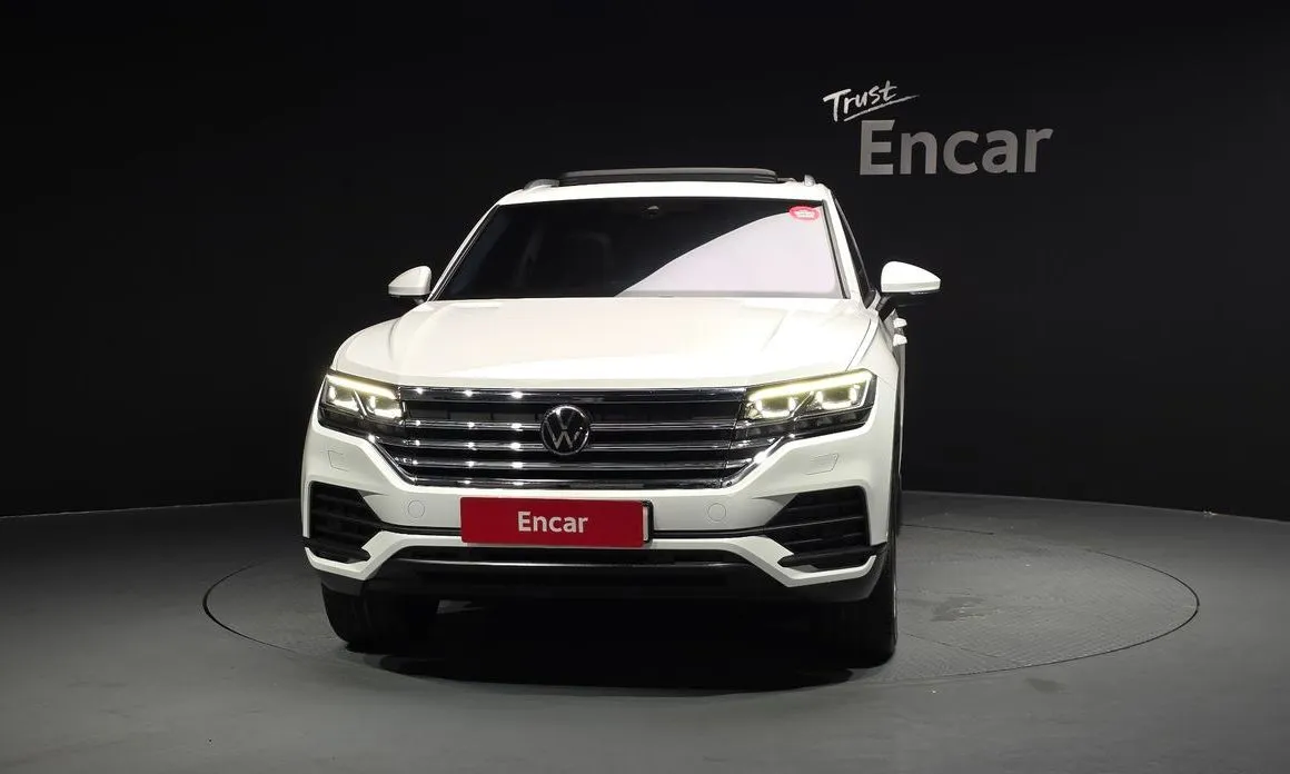Volkswagen Touareg — фото 2