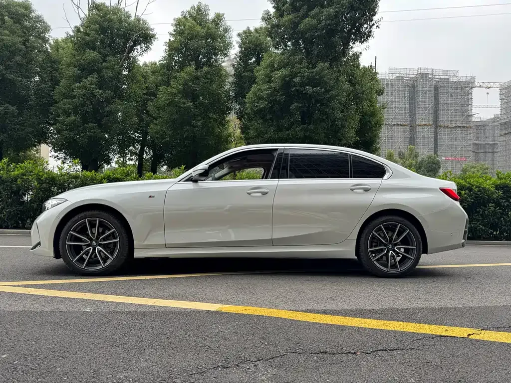 BMW 3 Series — фото 4