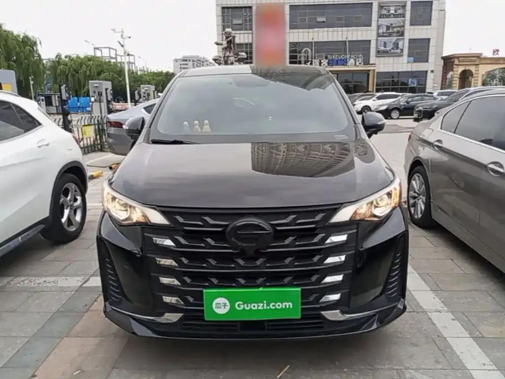 GAC Motor Trumpchi M6 — фото 10