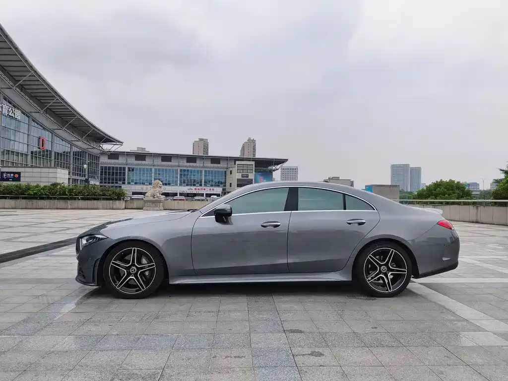 Mercedes-Benz CLS — фото 9