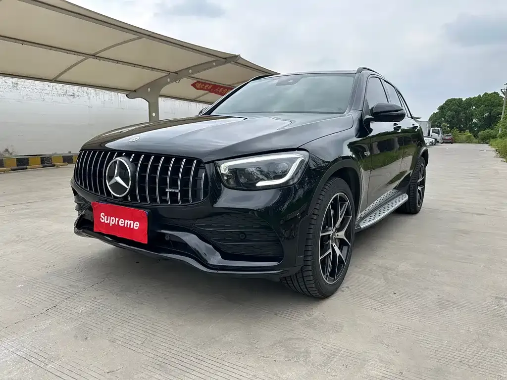 Mercedes-Benz GLC AMG — фото 1