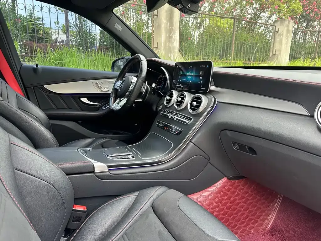 Mercedes-Benz GLC AMG — фото 4