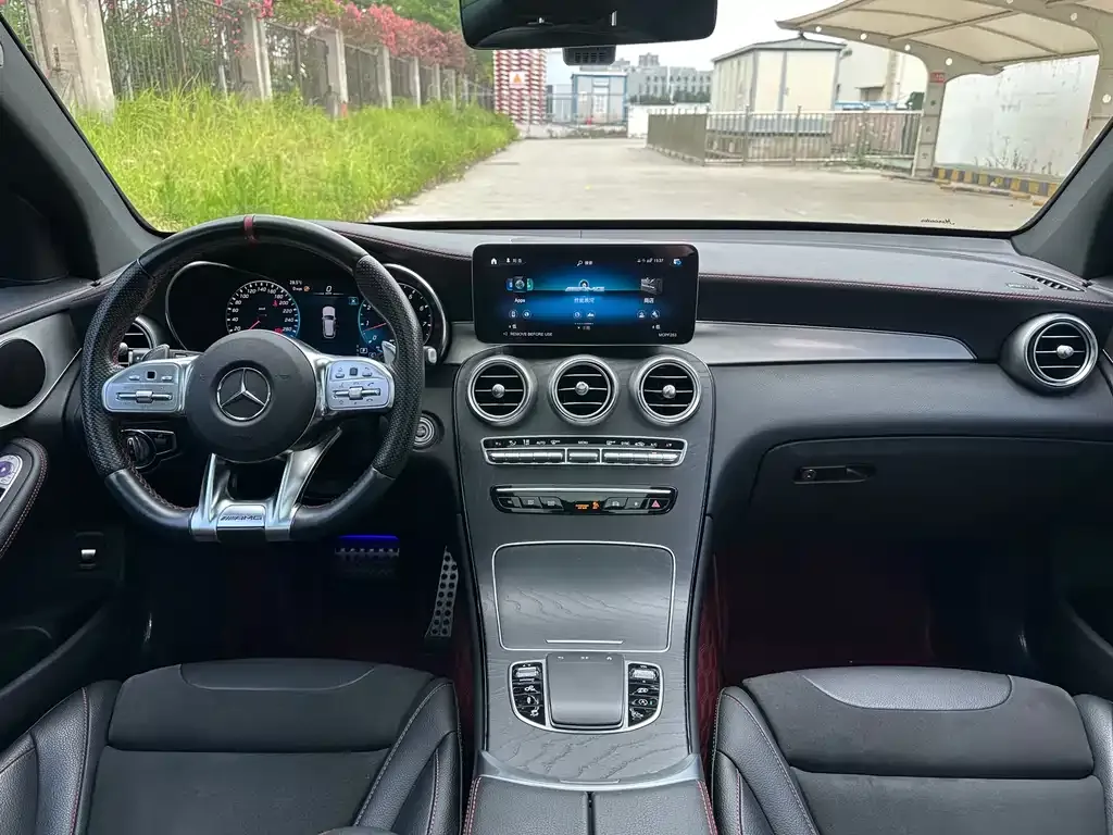 Mercedes-Benz GLC AMG — фото 3