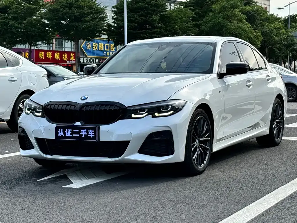 BMW 3 Series — фото 1