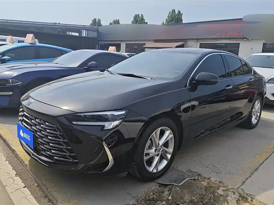 Buick Regal — фото 1