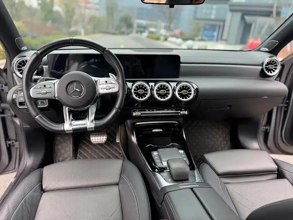 Mercedes-Benz A-Class AMG — фото 9