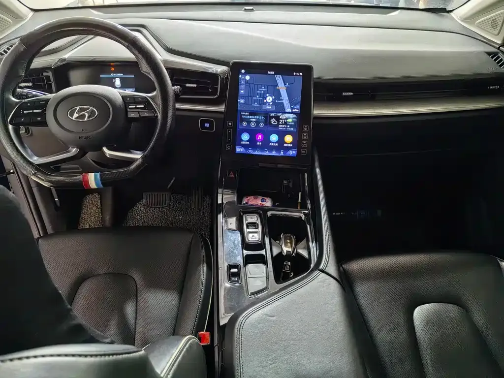 Hyundai Custo — фото 8