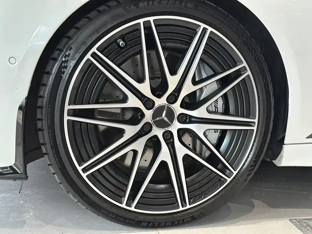 Mercedes-Benz C-Class AMG — фото 7